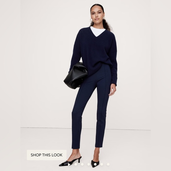 Banana Republic Navy Dress Pants Size 12. Style #6309643 . - Picture 1 of 7